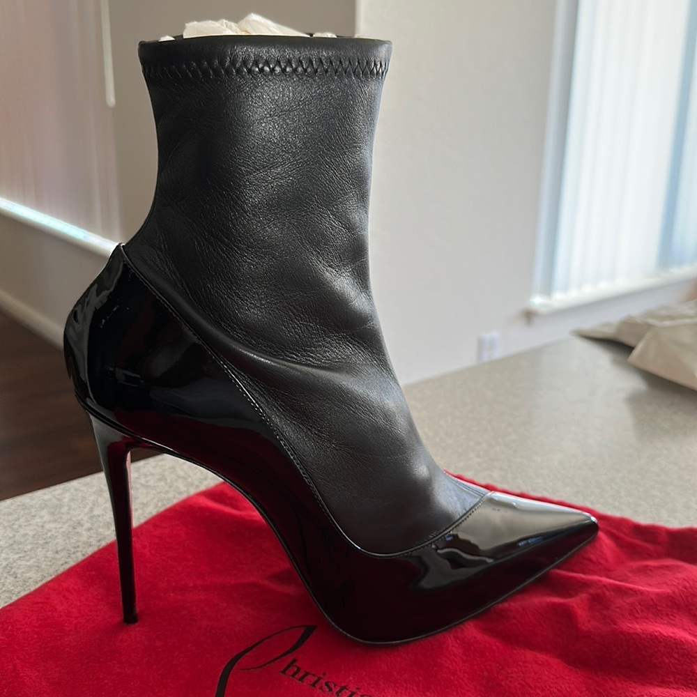 Black Stylish Designer Bootie